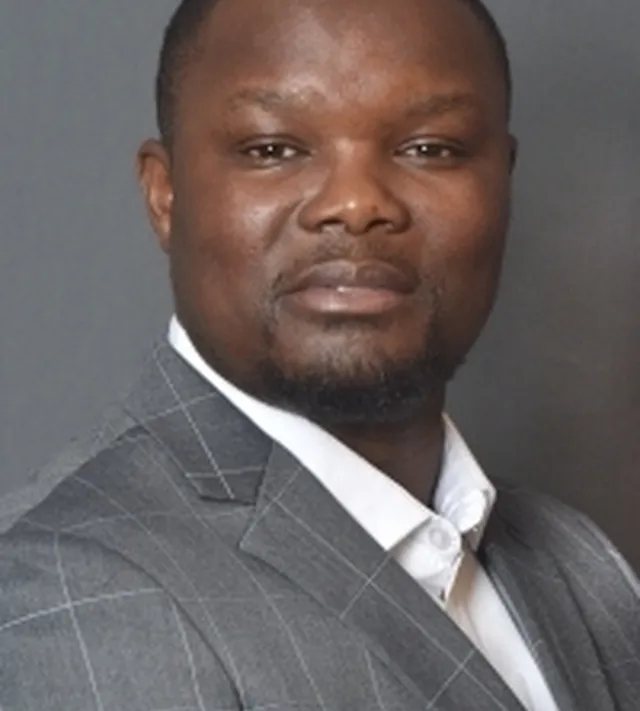 Dr Simbarashe Mhaka